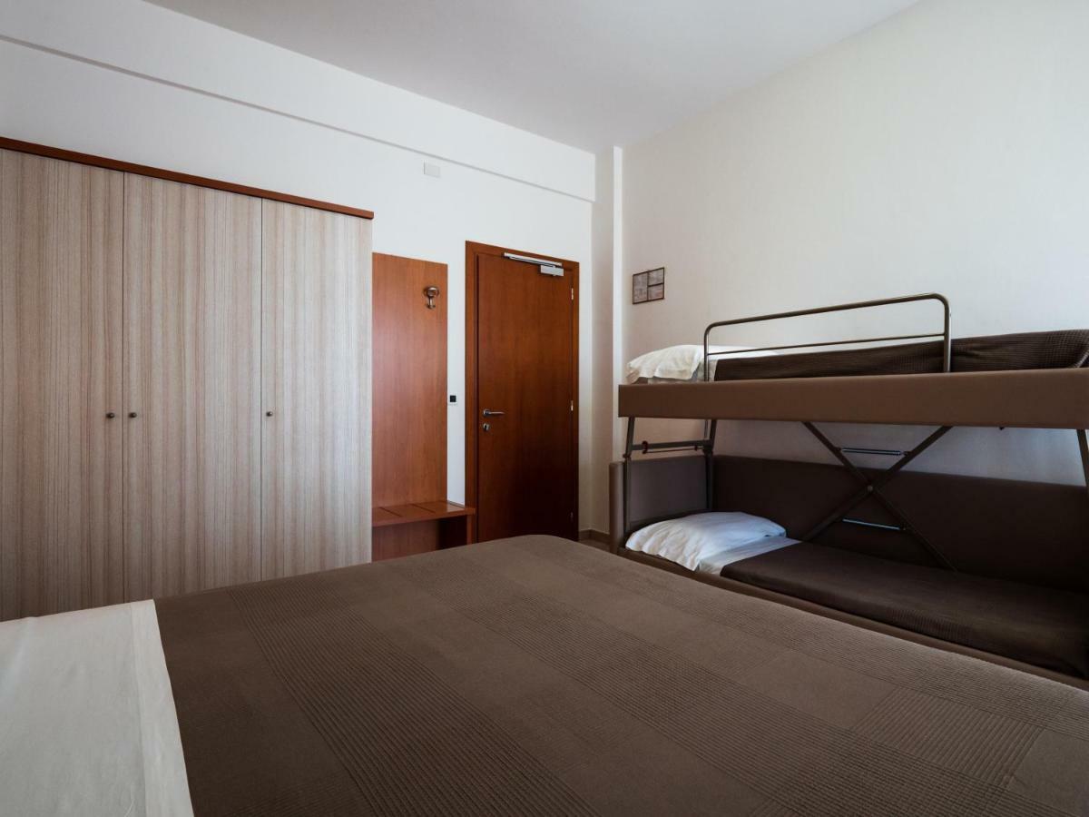Hotel Florence Marotta Luaran gambar